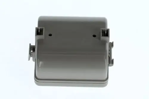 Produkt von Bosch, graues Batteriegehäuse mit Anschlussmöglichkeiten an der Seite und einer vertieften Oberfläche.